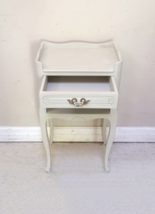 A4313 Pair of French Bedside Tables